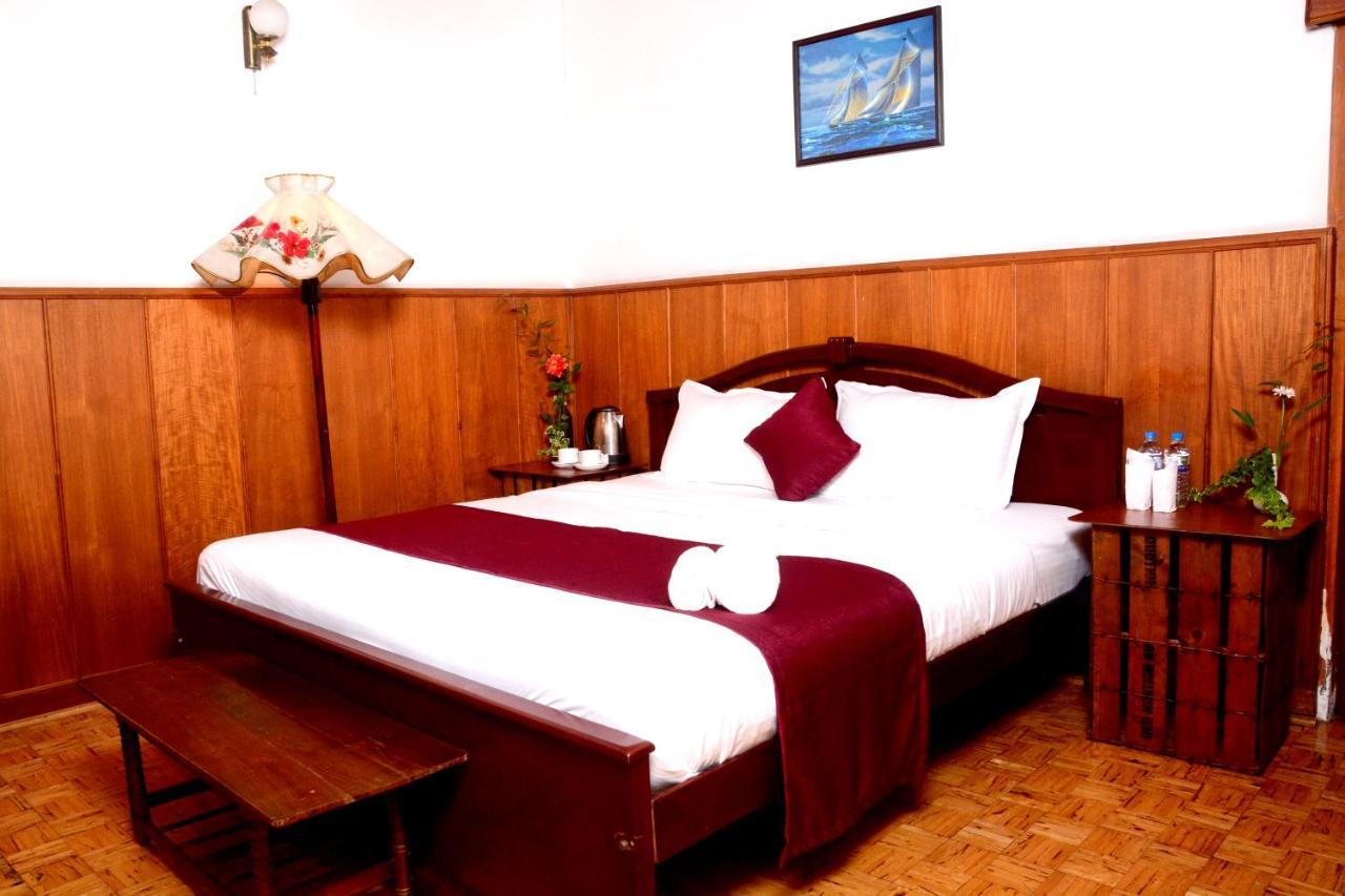 Bed and Breakfast The West Gate Bungalow Nuwara Eliya Zewnętrze zdjęcie
